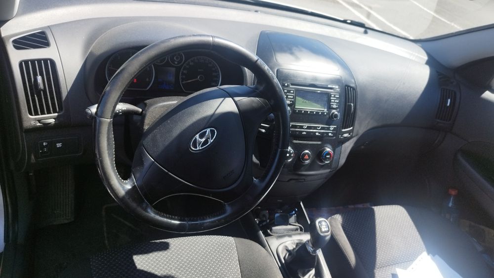 HYUNDAI i30 2011 — imagine 5