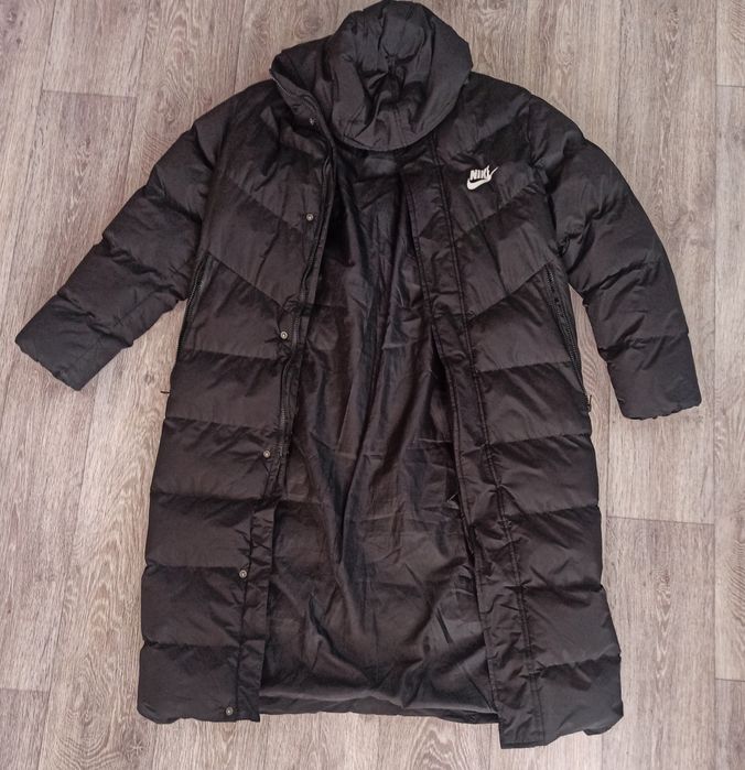 Продам куртки зима