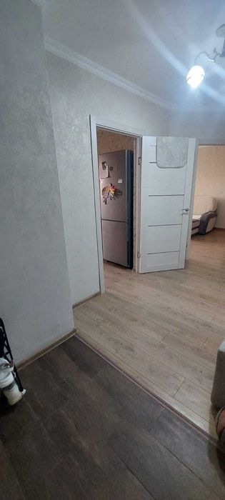 Продам 2 комнатную квартиру