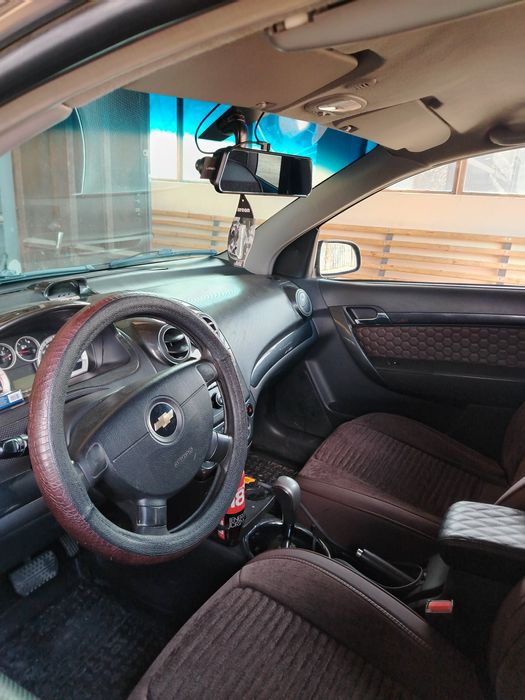 Некся 3 сотилади афтамат