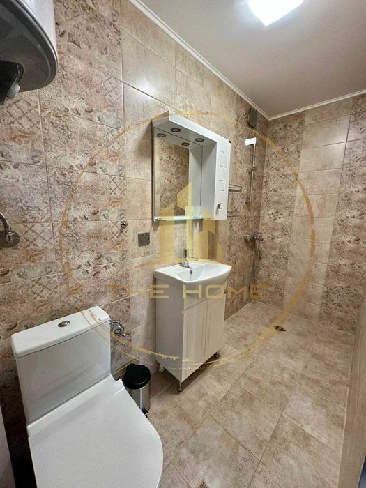 Дава се под наем Едностаен апартамент в Варна, Център - 40 кв.м за 375 € - Снимка #5