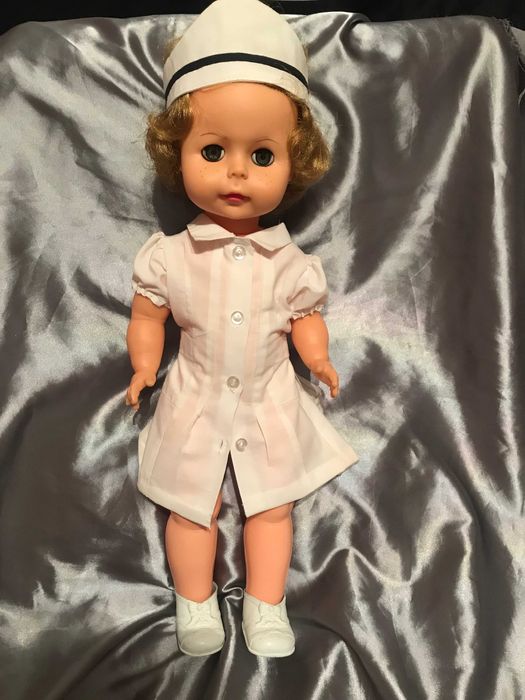 винтажная кукла америка/канада