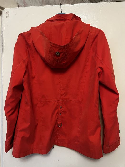 Женская ветровка