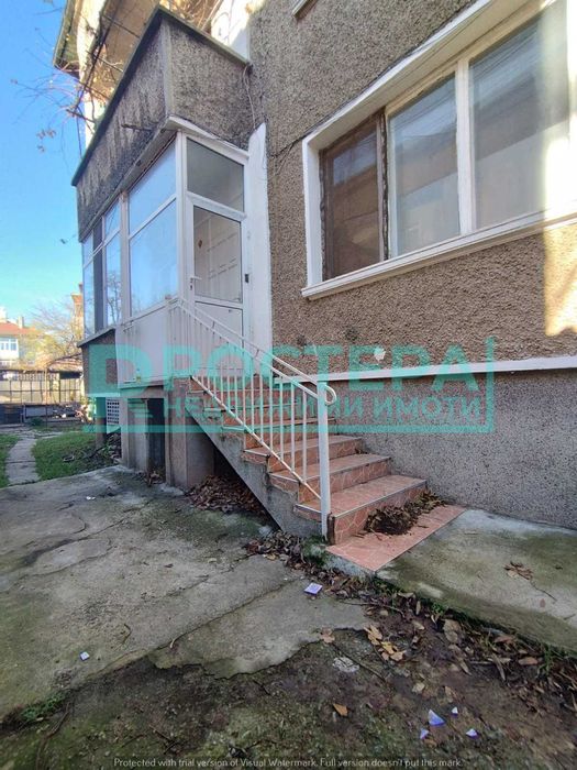 Продава се Тристаен апартамент в Търговище, Център - 80 кв.м за 1116 €/кв.м - Снимка #15