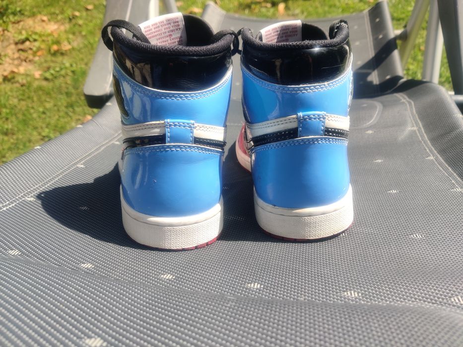 Se vinde Nike Air Jordan 1 Hugh Fearless nr.39 24.5cm