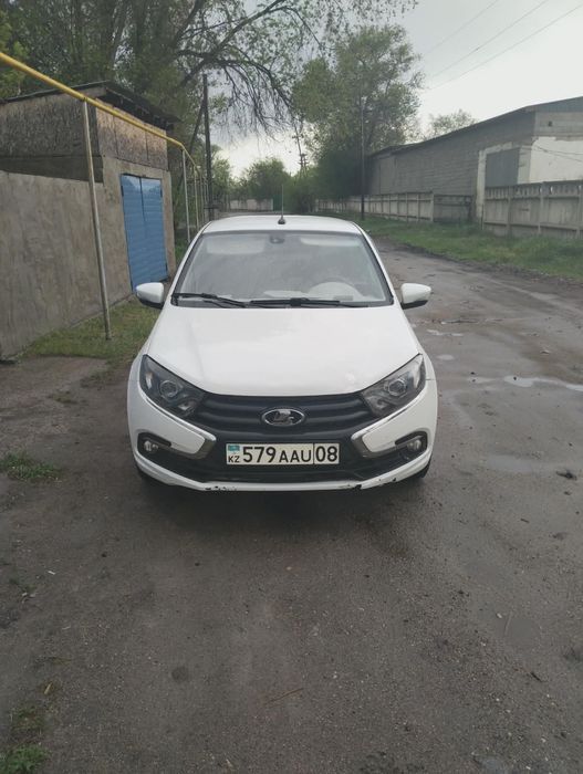 Срочьно продам 2019год