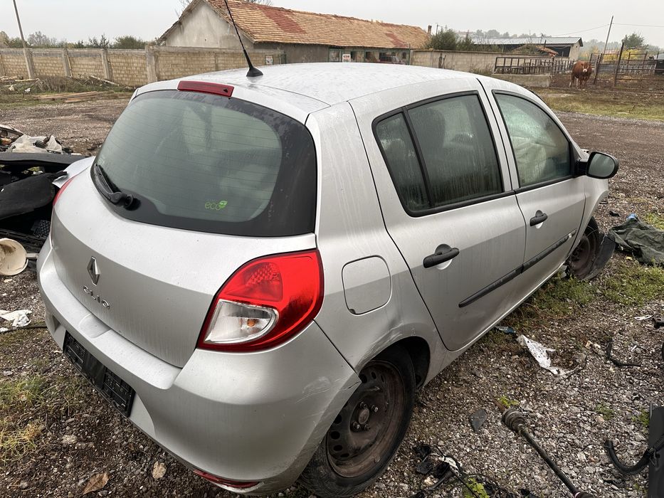Рено клио 1.5 дци на части