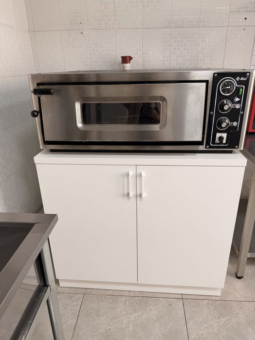 Духовой шкаф для пиццы