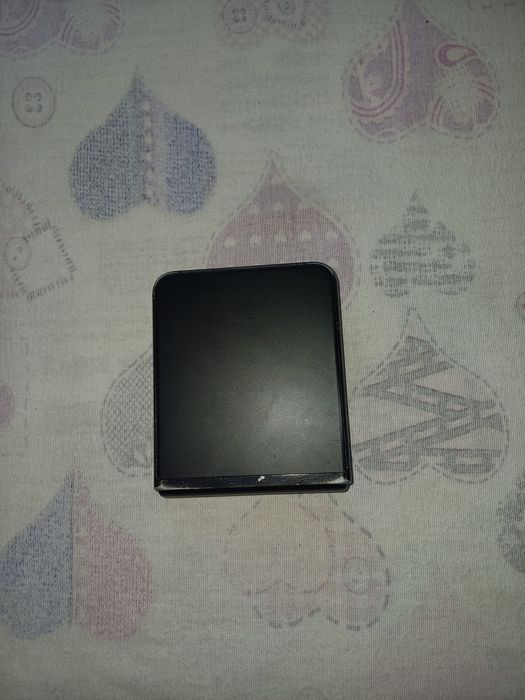 Vând samsung galaxy z flip 4