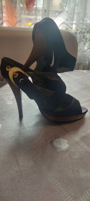 Босаножки 36 размер