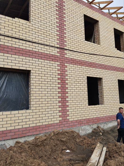 Кладка балконов облицовочный кирпичом