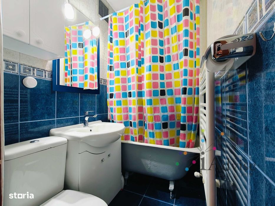 Apartament 3 camere | Cartierul Florilor | 41 mp | Etaj 4/4 | Parcare
