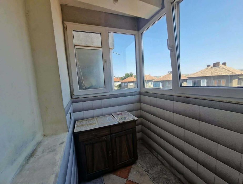 ж.к. Сторгозия - двустаен с гараж