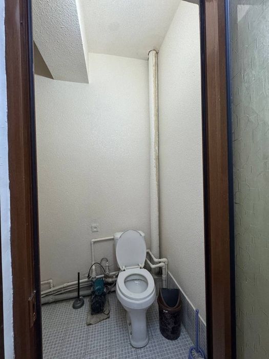 2 xonalik kivartira sotiladi