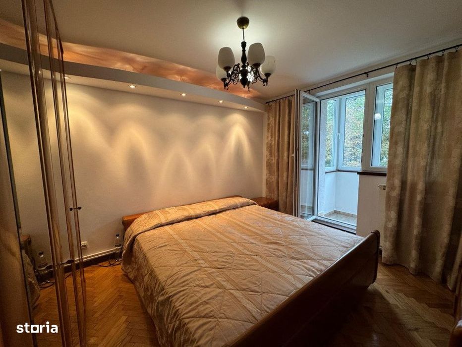 Apartament central de inchiriat, 3 camere, Radauti