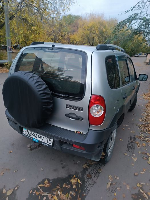 Продам Шевролет ниву.