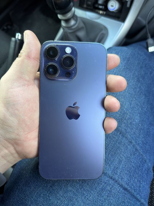 Продам айфон 14 про мах 256г