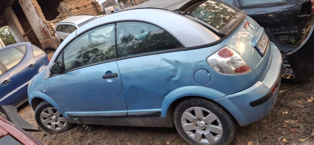 Dezmembrez Citroen C3 pluriel  1,4  2005