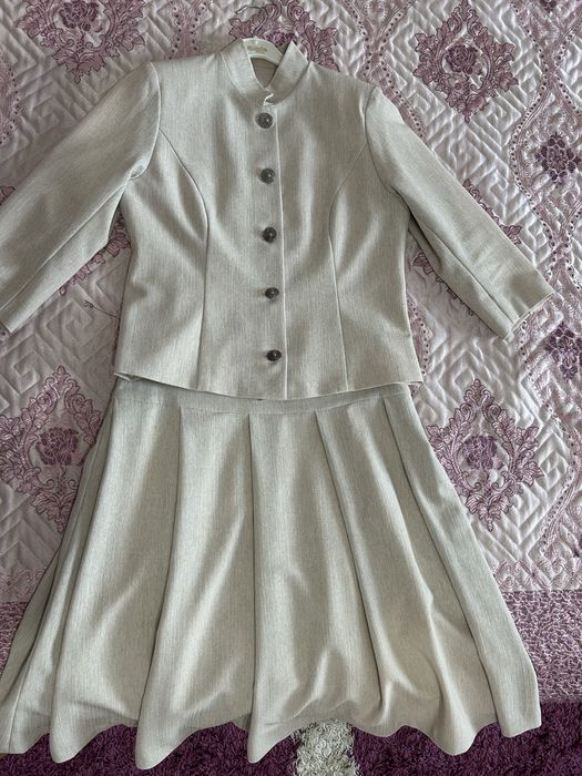 Женская одежда,  разгрузка гардероба