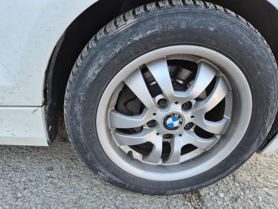 BMW E87 118D 143кс ксенон черен таван  ръчка НА ЧАСТИ!