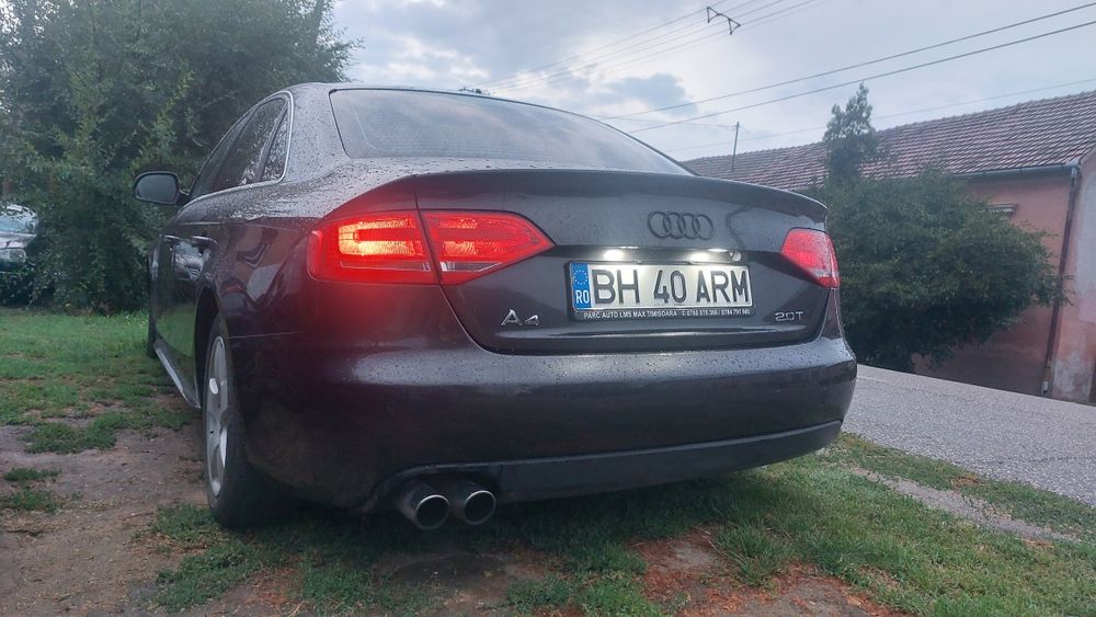 Audi A4 B8 pe benzina nu Diesel  Limuzina Berlina Schimb