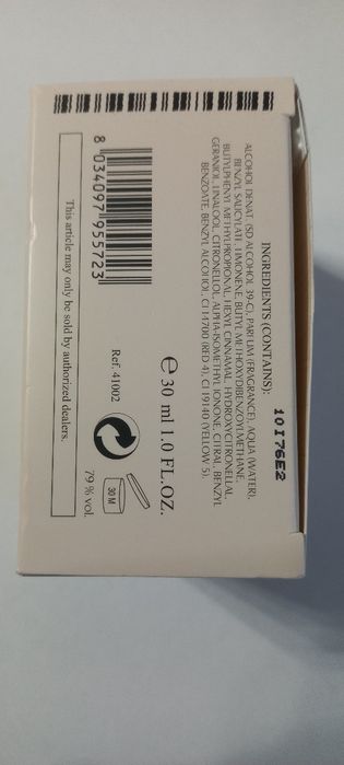 Продам новые духи