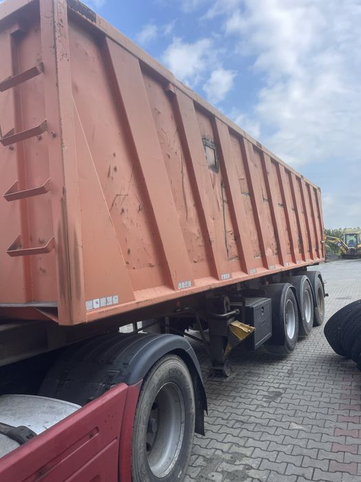 Semiremorca Basculabila/SCHIMB