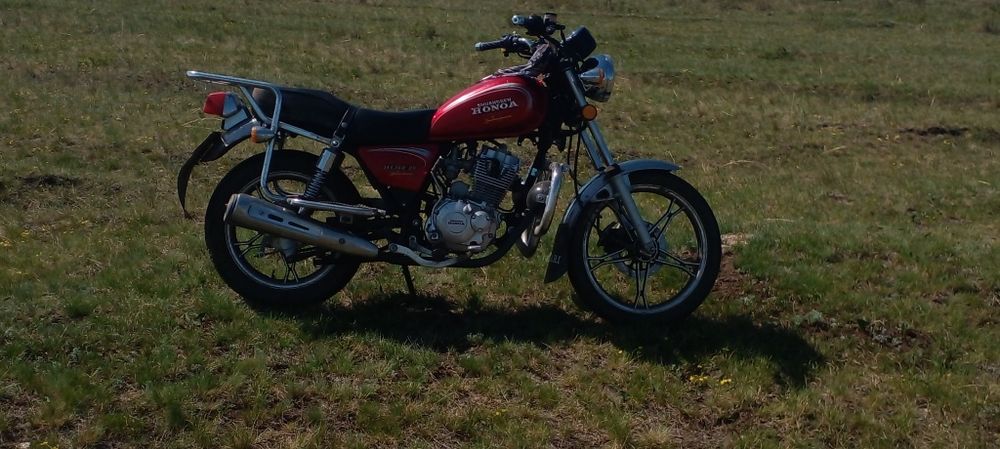 Мотоцикл. Срочно прадаётса