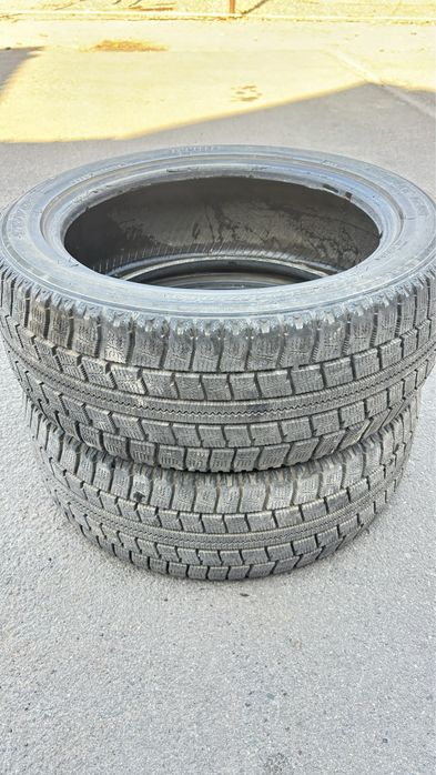 Продам Б/у шины Toyo 2 шт