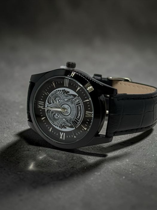 Часы с гербом | Гербпен сағаттар