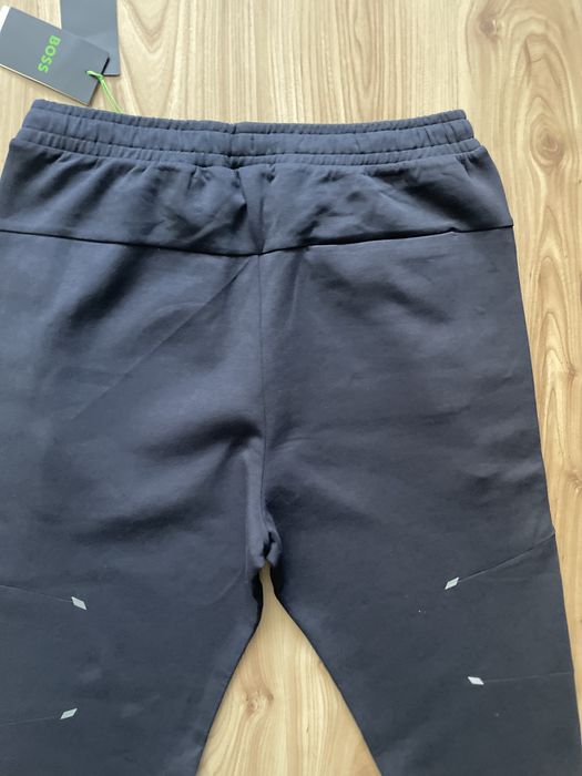 HUGO BOSS / Нов мъжки спортен панталон/долница М/L