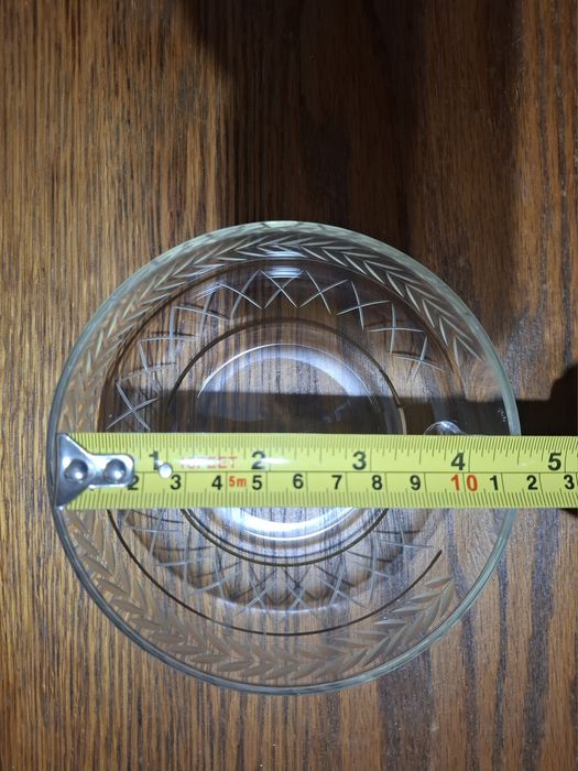 Сервиз от стъклени купички,античен.