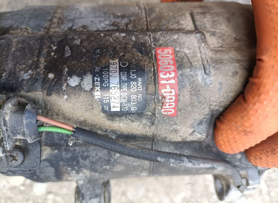 Compresor A.C:A3,Golf,Sharan...DEFECT,asigur expedierea coletului avan