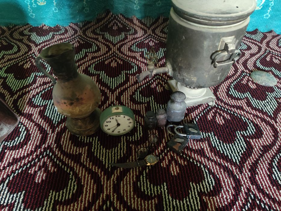 Antik kolleksiya Qadimiy buyumlar sotiladi