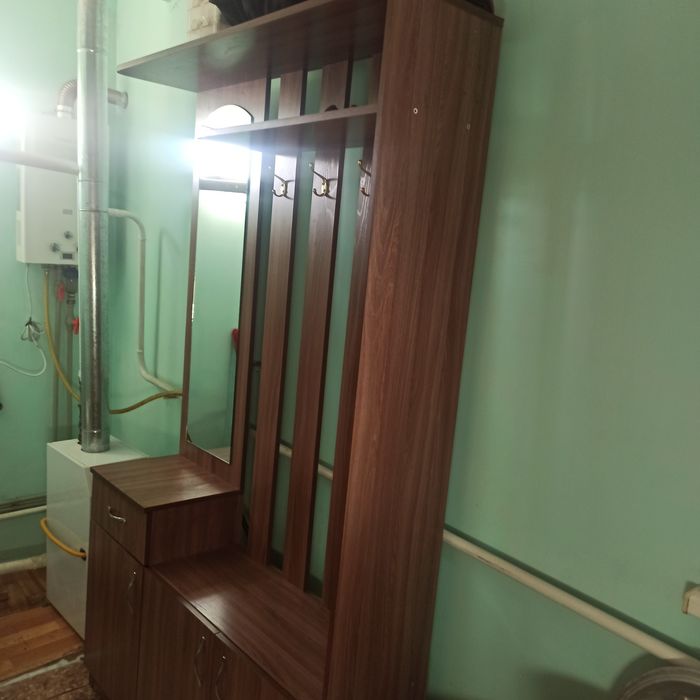 Прихожая  шкаф..