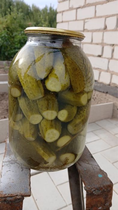 Продам соленые огурцы