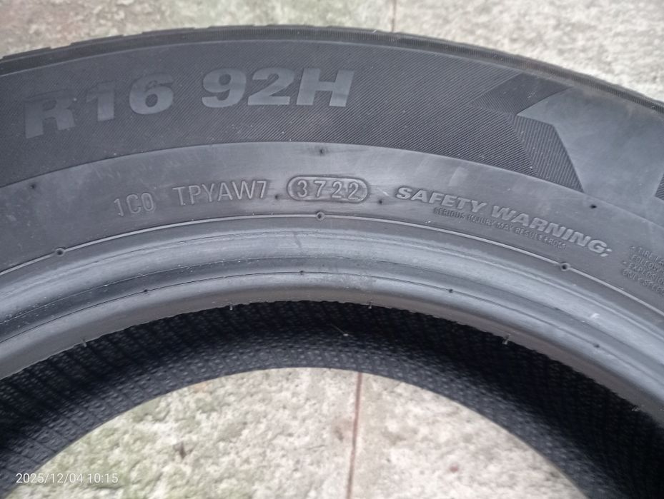 Set 4 anvelope iarnă 205/60 R16 Kumho WP52 M+S 92H DOT 3722