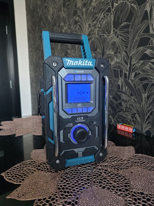 Radio Makita DMR 301