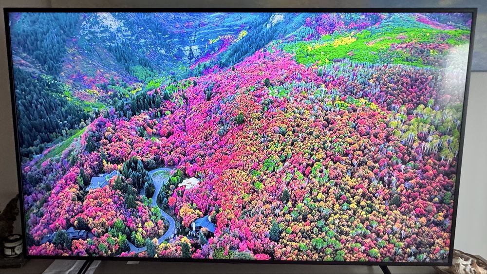 TV Samsung 75” 4K Smart – UE75RU7092
