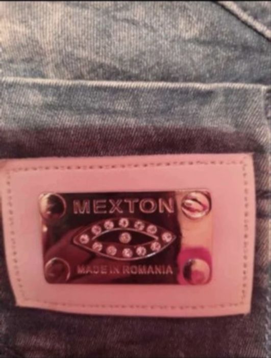 Salopeta elastica Mexton.