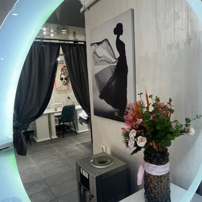 Сдам в аренду салон красоты