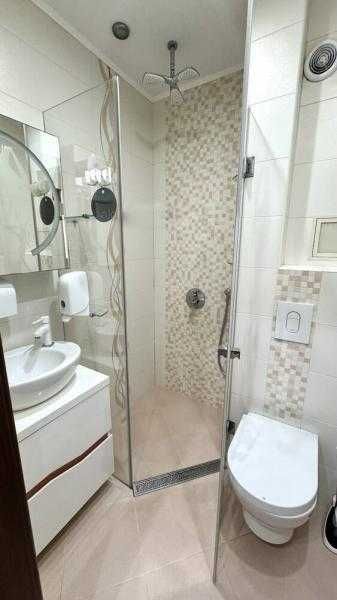 Дава се под наем Тристаен апартамент в Бургас, Славейков - 88 кв.м за 739.5 € - Снимка #12