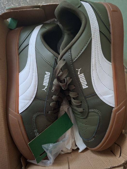 Vând adidasi o singura data purtati