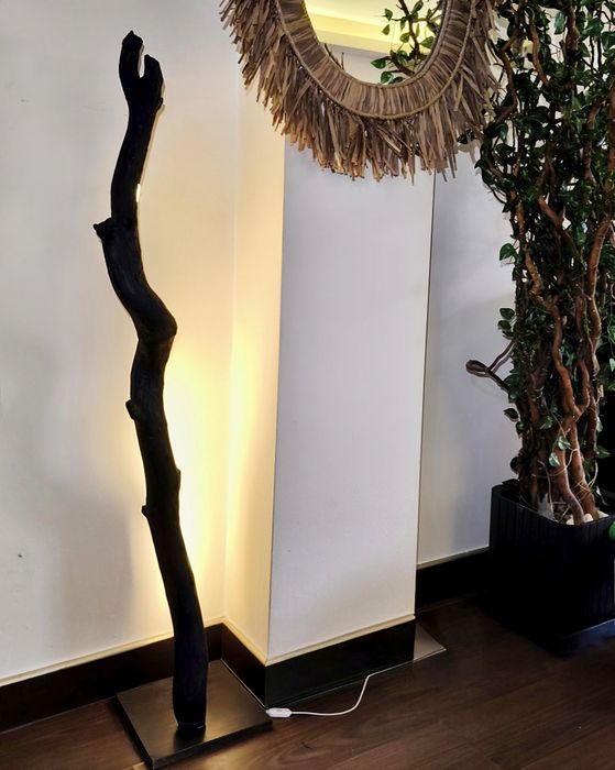 Lampa din Lemn natural