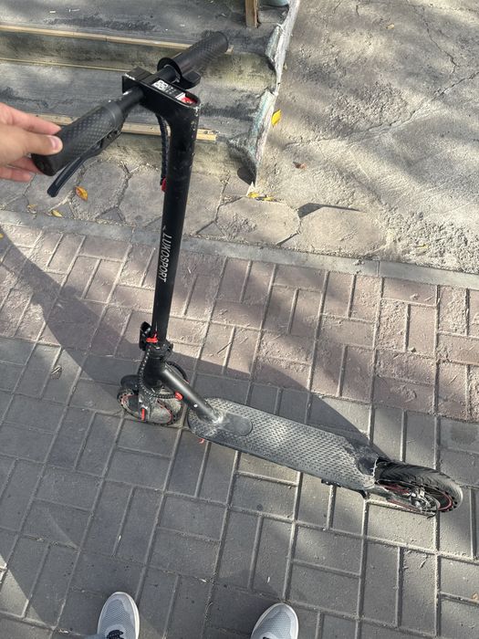 Не рабочий электо самакат
