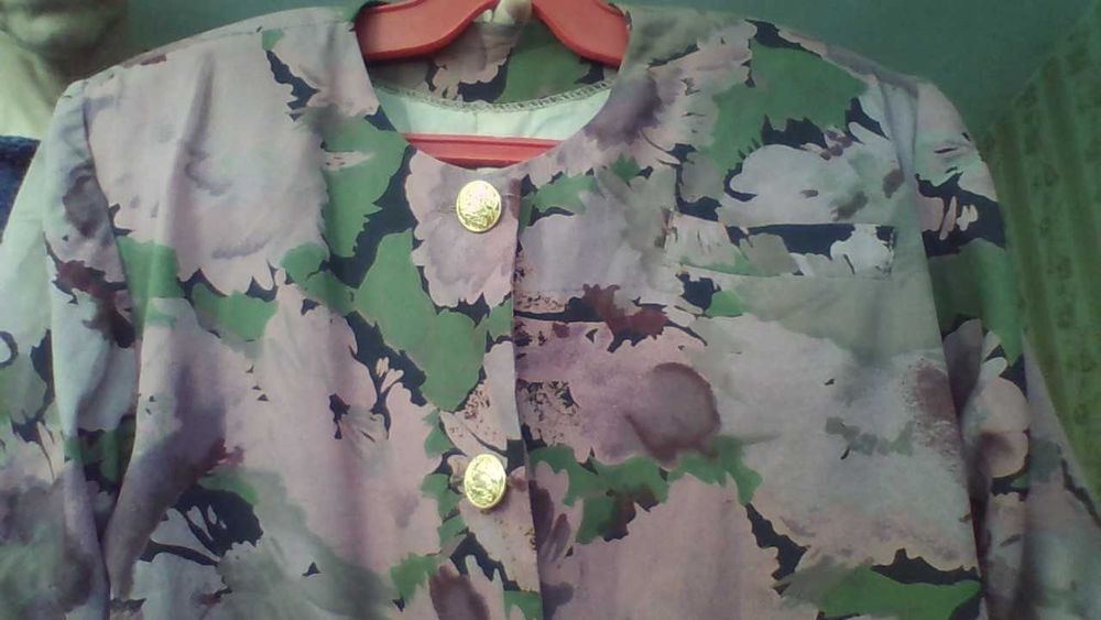 Дамски костюм пола,флорален мотив , Нов