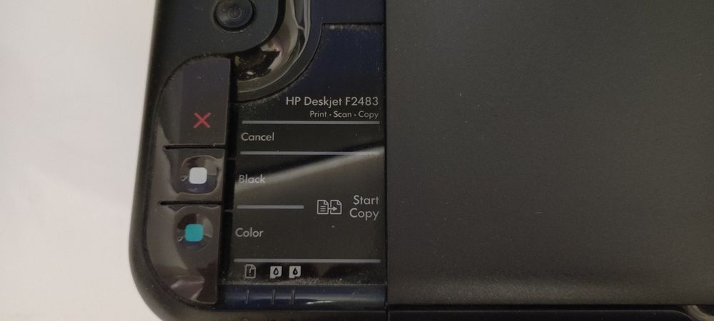 Принтер HP Deskjet F2483
