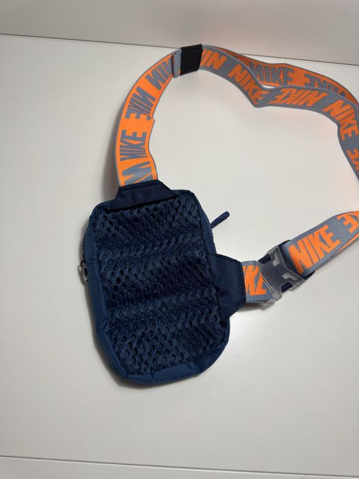 Nike Найк чанта чантичка