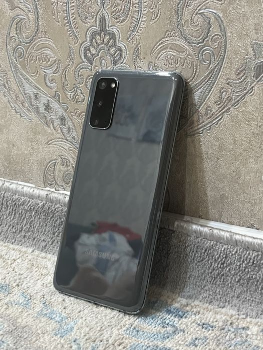 Samsung S20 обмен