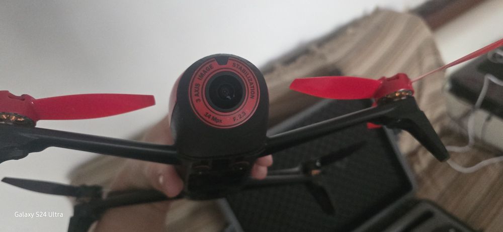 Drona Parrot Bepop 2